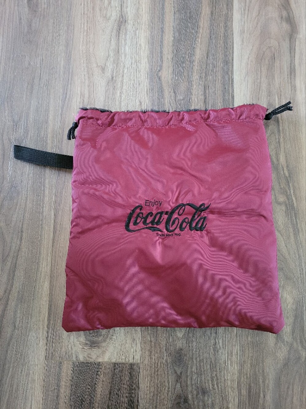 Coca-Cola Maroon Red Logo Drawstring Carry Bag/Seat Cusion Outdoor Seat Cozy